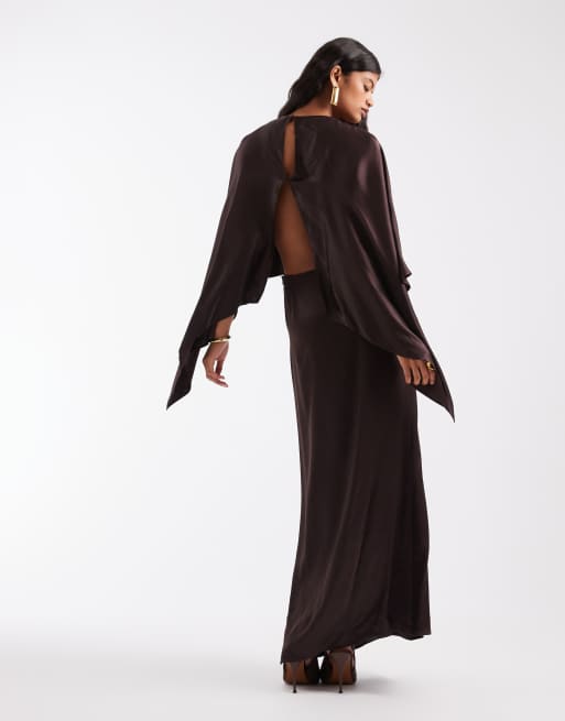 ASOS DESIGN – Czekoladowobrązowa satynowa sukienka maxi z narzutką, 3 z 4