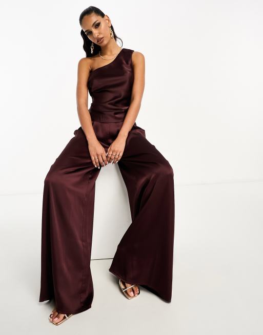 ASOS DESIGN – Czekoladowobrązowy satynowy top na jedno ramię, część zestawu