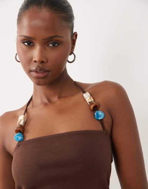 ASOS DESIGN – Czekoladowy bawełniany top na ramiączkach z dekoltem halter i koralikami - view 1