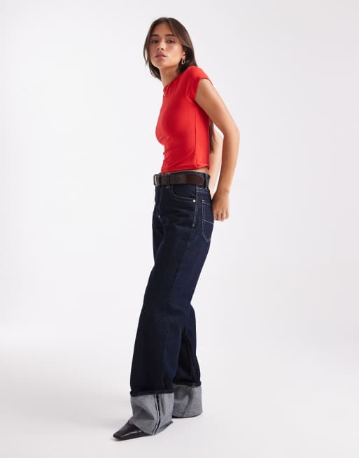 ASOS DESIGN – Czerwona przylegająca i krótka koszulka z poliamidu, 4 z 4