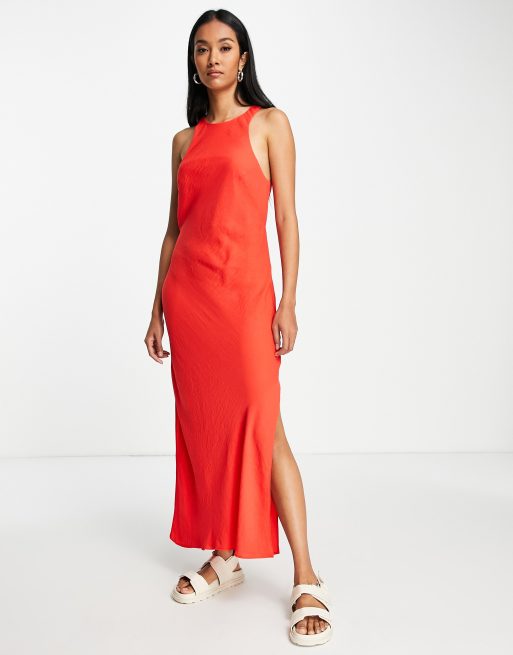 ASOS DESIGN – Czerwona sukienka midi bez rękawów o fasonie bokserki