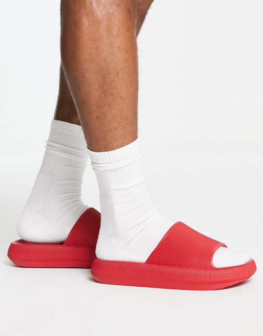 ASOS DESIGN – Czerwone teksturowane klapki na grubej podeszwie 