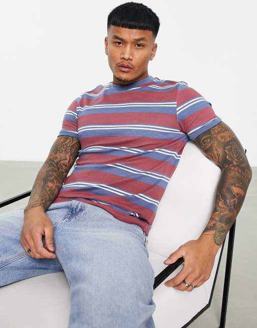 ASOS DESIGN – Czerwono-niebieski T-shirt w paski o kroju podkreślającym kroju 