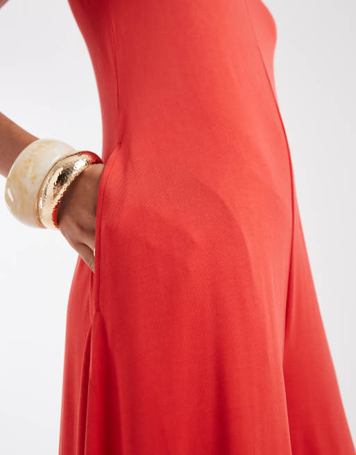 ASOS DESIGN – Czerwony miękki kombinezon z kieszeniami z modalu, 4 z 4