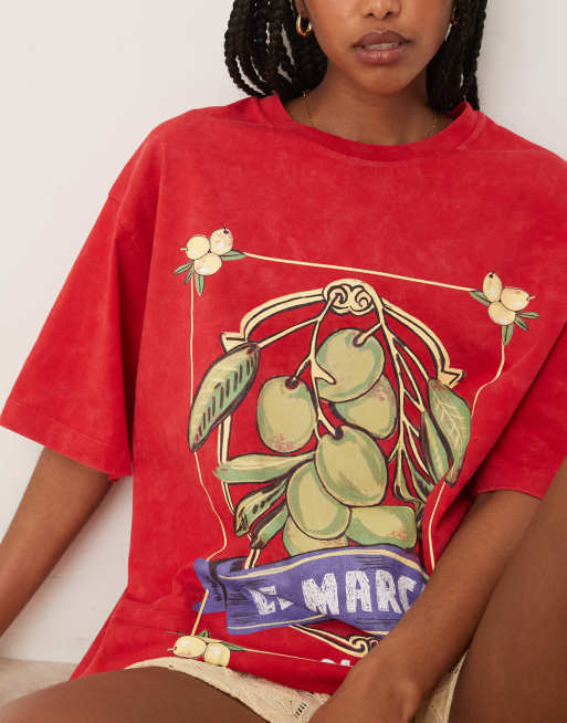 ASOS DESIGN – Czerwony sprany T-shirt oversize z grafiką z oliwkami, 3 z 4