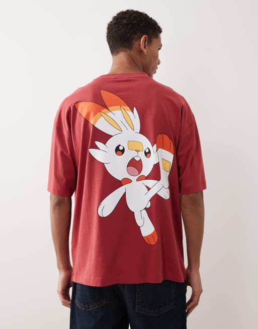 ASOS DESIGN – Czerwony T-shirt oversize unisex z nadrukiem Pokemona Scorebunny, 4 z 4