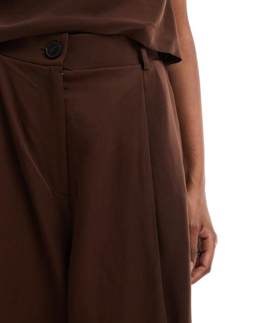 ASOS DESIGN - Dad broek met wijde pijpen van lyocell in chocoladebruin, deel van co-ord set, 4 van 5