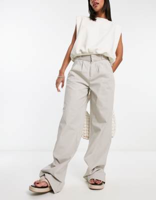 ASOS DESIGN - Dad-Chinohose aus grauem Ripstop mit Oversize-Schnitt