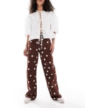 [ASOS DESIGN] ASOS DESIGN dad jeans in brown polka dot 14 Brown