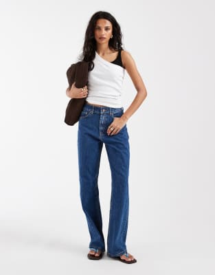 ASOS DESIGN - Dad-Jeans in reinem Blau mit weitem Bein-Marineblau