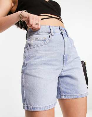 ASOS DESIGN - Dad-Jeansshorts in ausgeblichener Waschung-Blau