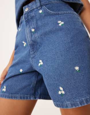 Asos Design Dad Shorts With Delicate Floral Embroidery - Part Of A Set-blue