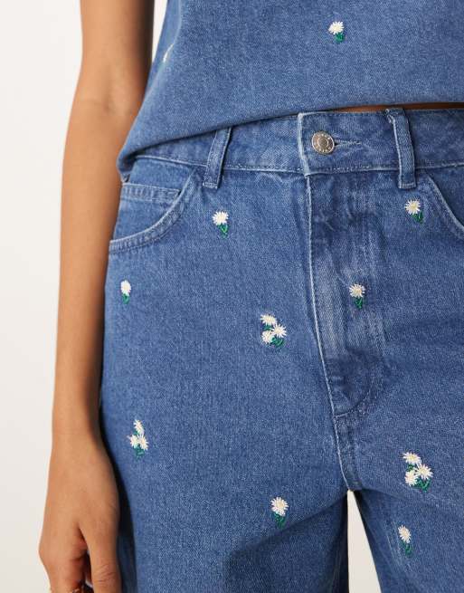ASOS DESIGN dad shorts with embroidered ditsy floral (Part of a set), 4 of 5