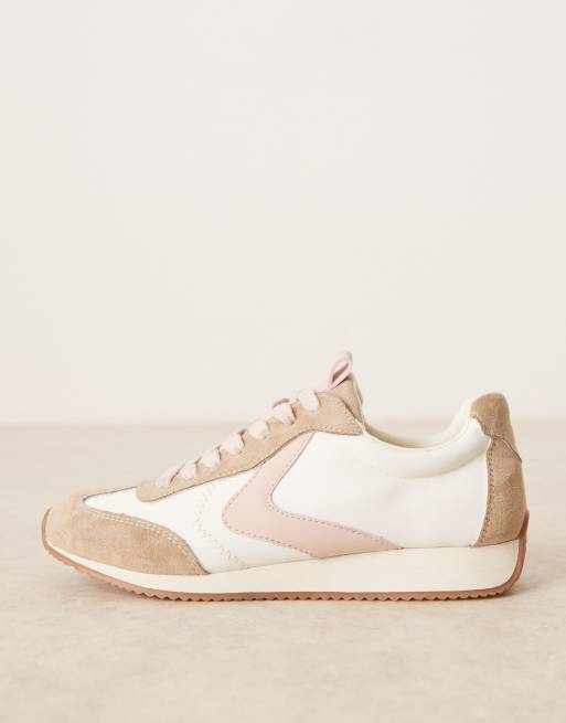 ASOS DESIGN – Daily – Laufschuhe zum Schnüren in Weiß, Grau und Rosa, 2 von 5