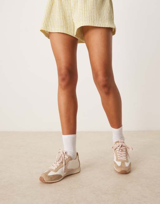 ASOS DESIGN – Daily – Laufschuhe zum Schnüren in Weiß, Grau und Rosa, 5 von 5