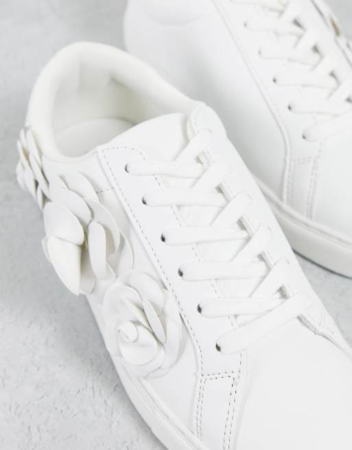ASOS DESIGN - Dainty - Sneakers stringate bianche a fiori, 3 di 4
