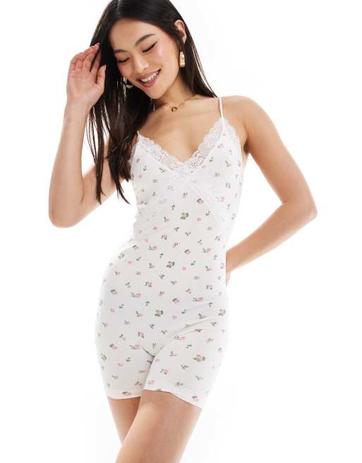 ASOS DESIGN – Dakota – Czarny dopasowany kombinezon w drobny wzór