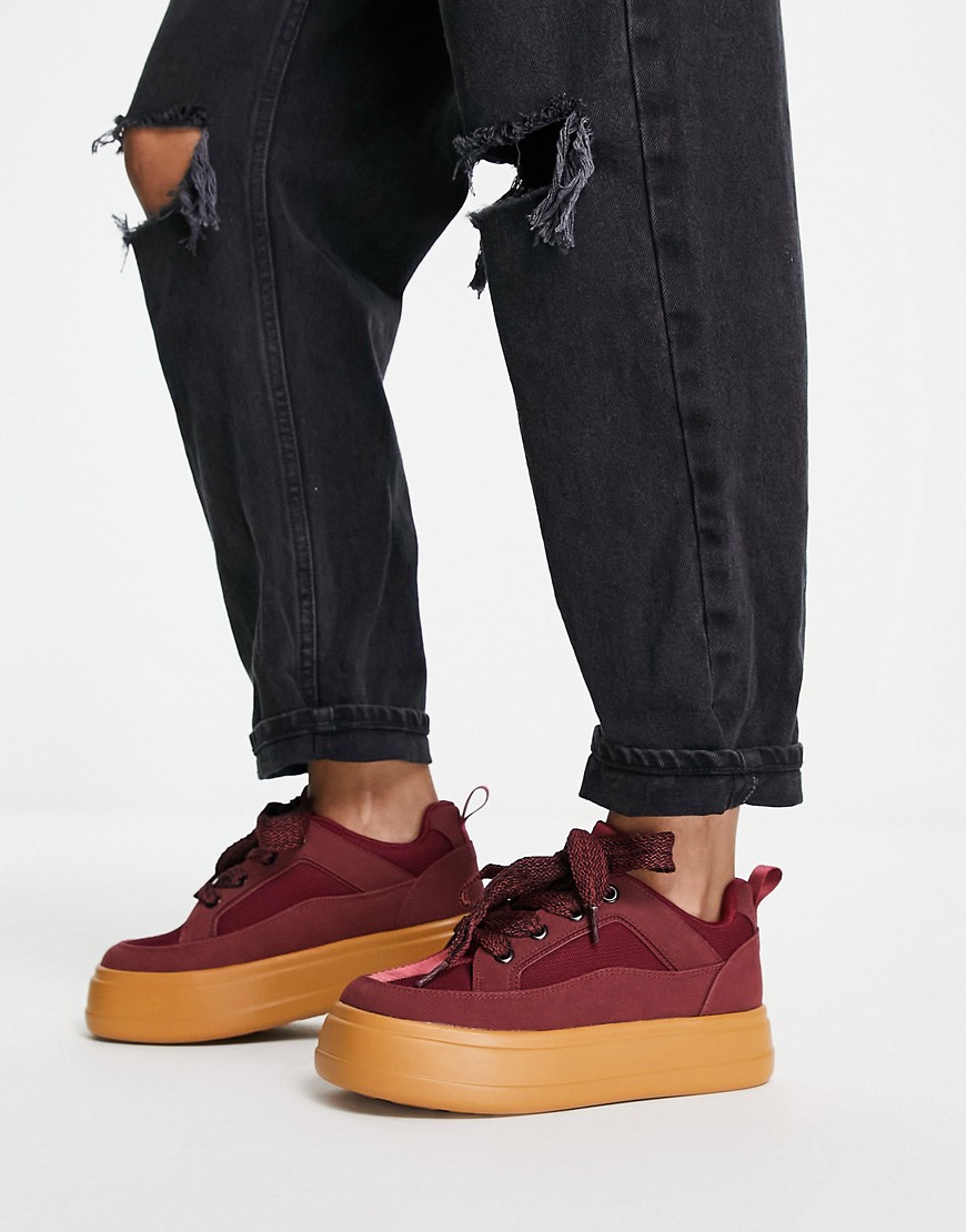 ASOS DESIGN Dakota skater sneakers with oversized laces in burgundy-Red