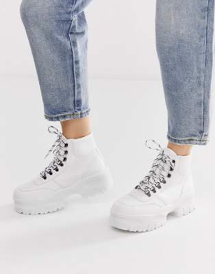 ASOS DESIGN Dash chunky hi top trainers in white croc | ASOS