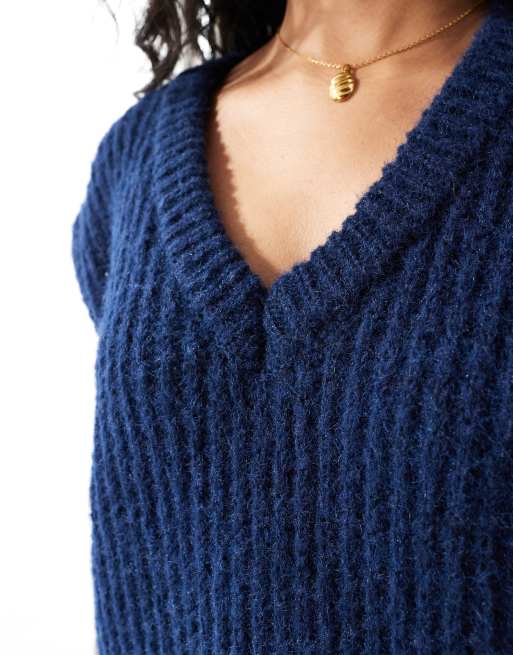 ASOS DESIGN - Débardeur à col en V en maille duveteuse - Bleu marine, 3 de 4