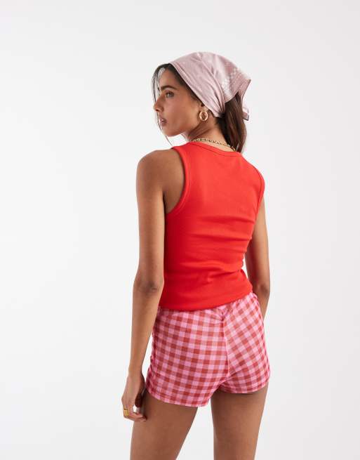 ASOS DESIGN - Débardeur à encolure dégagée avec étiquette fruit brodée - Rouge, 4 de 4