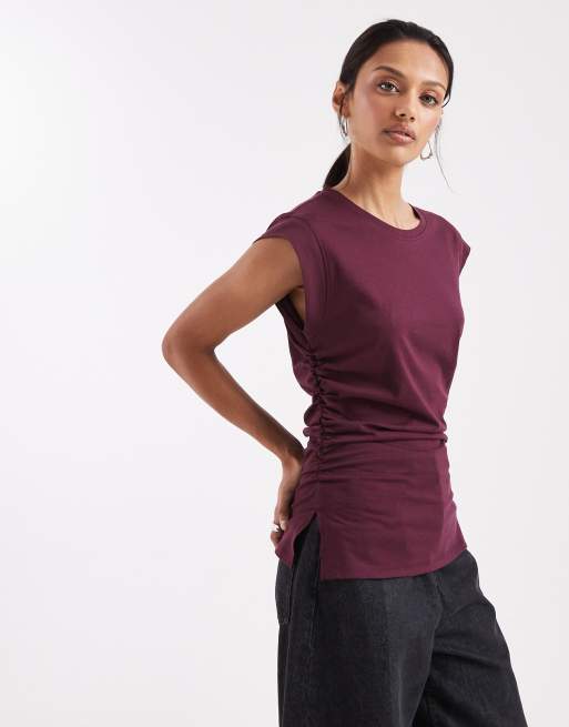 ASOS DESIGN - Débardeur à taille corsetée et épaules structurées - Bordeaux