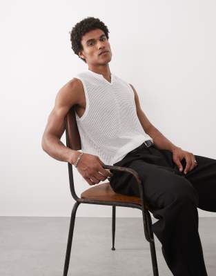 ASOS DESIGN - Débardeur décontracté oversize coupe carrée en tissu texturé à col V - Blanc