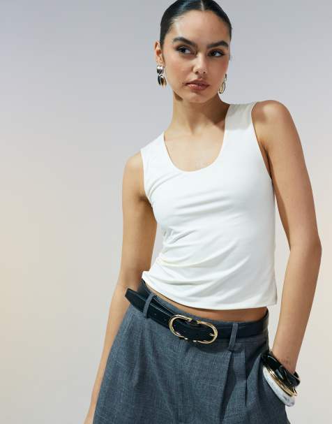 ASOS DESIGN - Débardeur doux au toucher à encolure dégagée - Crème - view 1