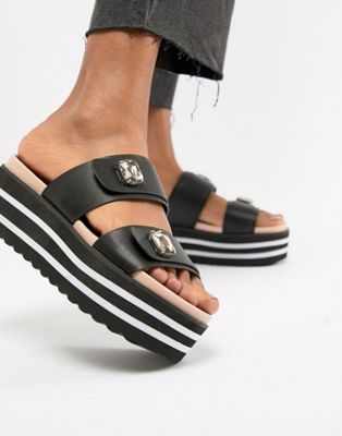 ASOS DESIGN - Deborah - Versierde sandalen met plateauzool-Zwart