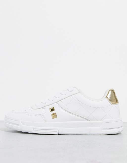 ASOS DESIGN - Debut - Sneakers da skateboard con borchie, colore bianco