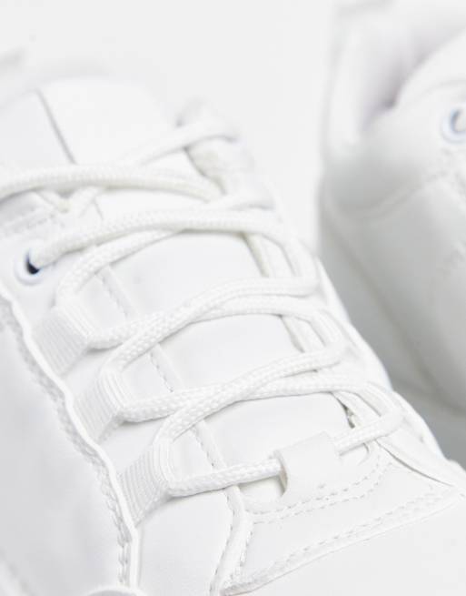 ASOS DESIGN - Defy - Sneakers met dikke plateauzool in wit, 4 van 4