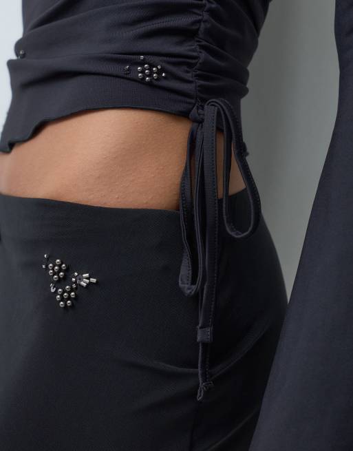 ASOS DESIGN del af sæt mesh-udsmykket midinederdel i sort, 3 af 5