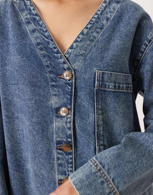 ASOS DESIGN denim boxy v neck shirt dress with pocket in vintage blue, 2 of 4
