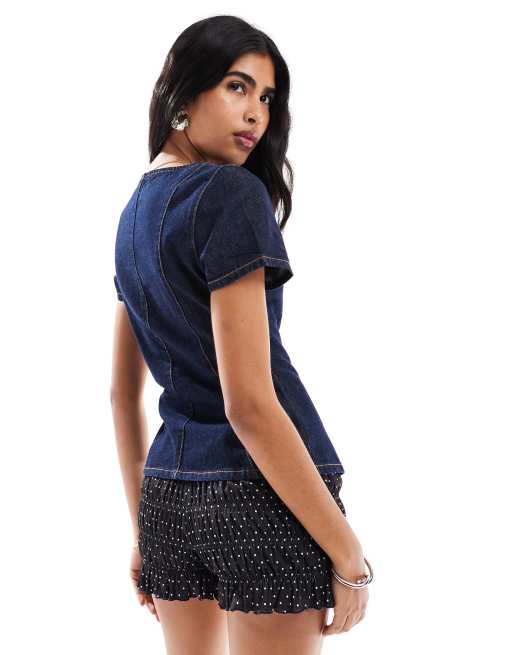 ASOS DESIGN denim button up top with v neck and half sleeve in rinse wash, 2 of 4