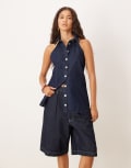 [ASOS DESIGN] ASOS DESIGN denim collar sleeveless shirt with open back in rinse-Navy M Rinse
