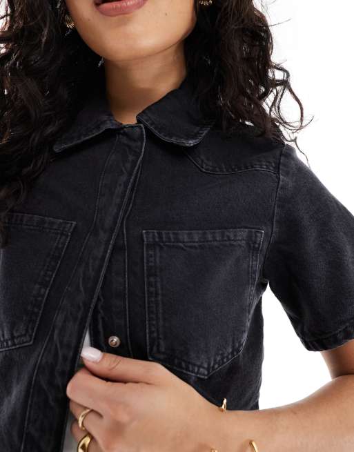 ASOS DESIGN denim crop shirt in black, 3 of 4
