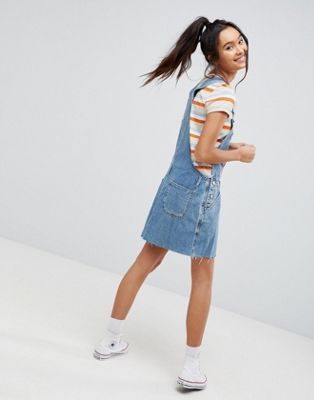 denim dungarees outfit