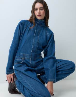 Zip Front 4