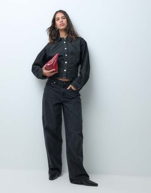 ASOS DESIGN Denim-Hemd mit Taillierung in schwarzer Waschung, 3 von 4