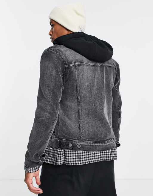 ASOS DESIGN - Denim jack met afneembare jersey capuchon en wassing in zwart, 3 van 4