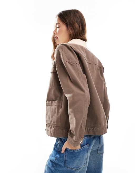 ASOS DESIGN - Denim jack met contrasterende kraag in bruin, 4 van 4