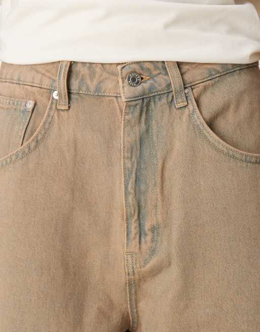 ASOS DESIGN - Denim jort met distressed details in bruin, 2 van 5