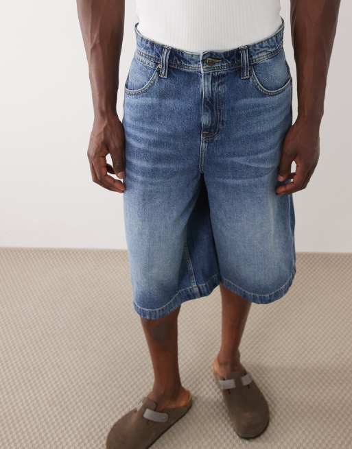 ASOS DESIGN - Denim jort met langere lengte in mid-wash blauw, 4 van 5