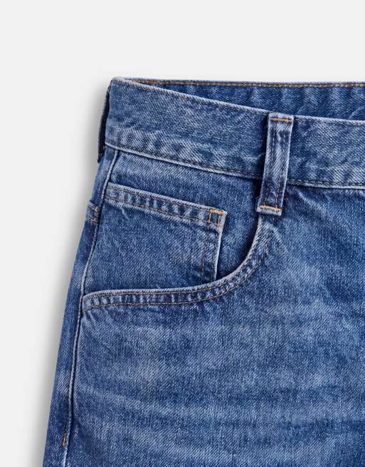 ASOS DESIGN - Denim jort met langere lengte in mid-wash blauw, 8 van 9