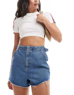 denim micro shorts with cinch waist in midwash blue