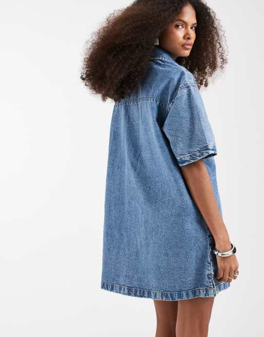ASOS DESIGN - Denim overhemdjurk met korte mouwen in mid-wash blauw, 4 van 4