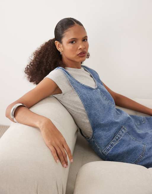 ASOS DESIGN denim playsuit with scoop neck and cross back in light midwash, 2 of 4