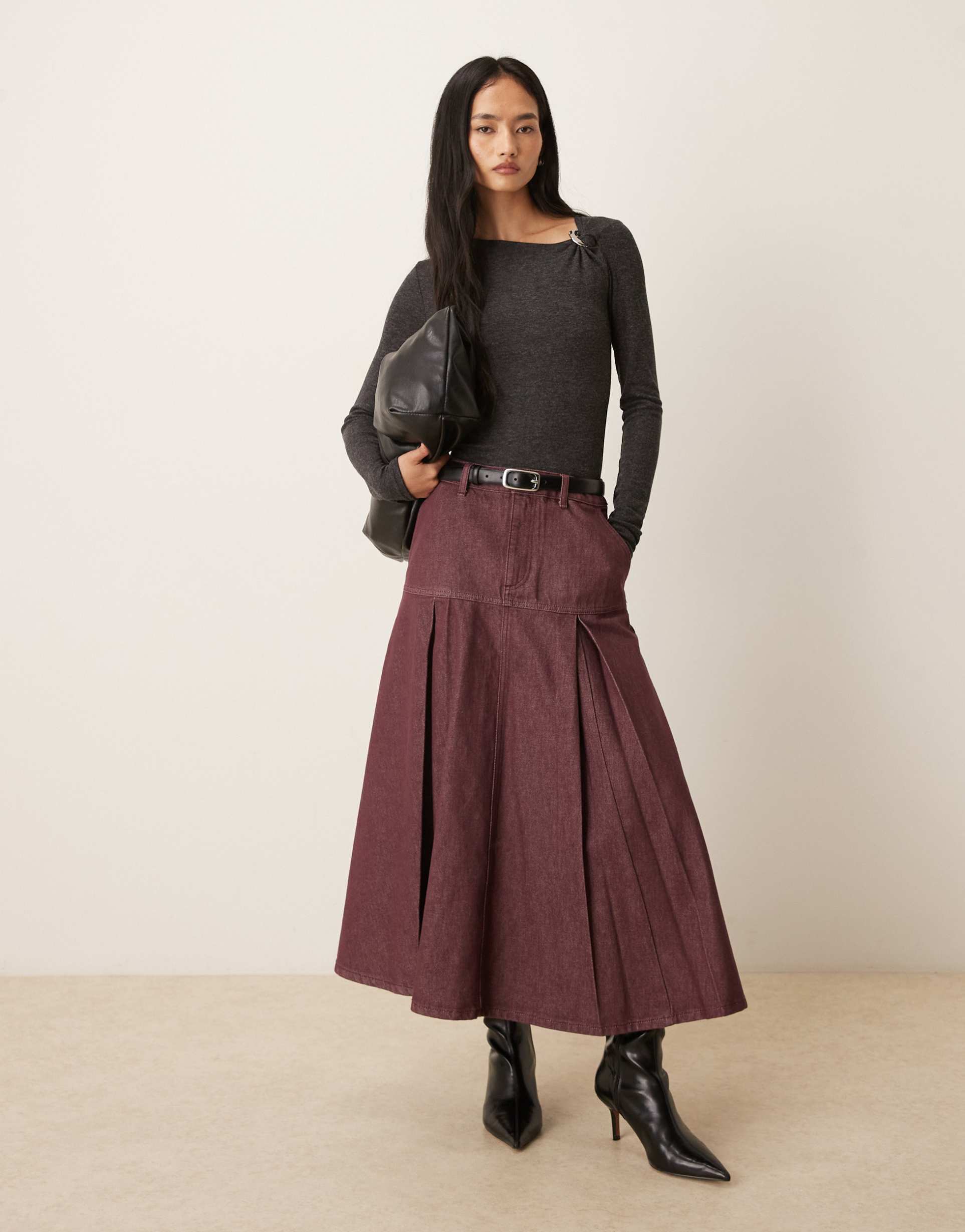 asos design denim pleated maxi skirt in burgundy