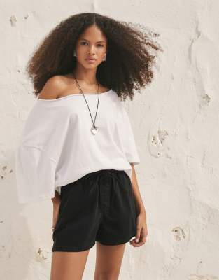 ASOS DESIGN denim pull on short in black
