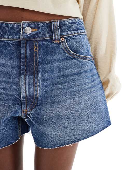 ASOS DESIGN denim relaxed short in midwash blue